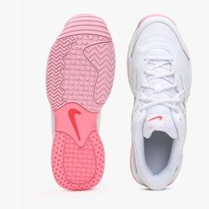 Nike Court Lite 2 White Sneakers with Pink Soles